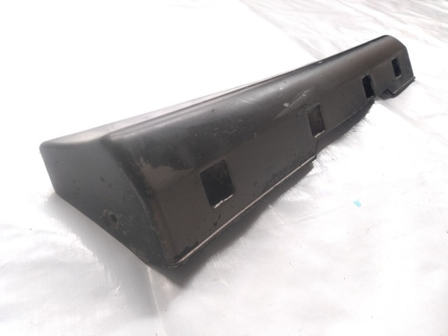 PLACA ESTRIBO NISSAN SENTRA 96-00 TRAS IZQ