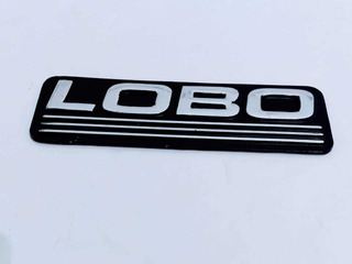 EMBLEMA FD LOBO RAYAS