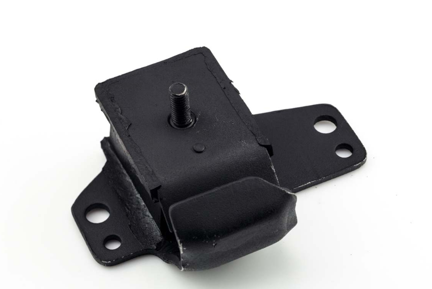SOPORTE MOTOR NS D21 IZQ/DER 6778018-GROB 6676-DAI