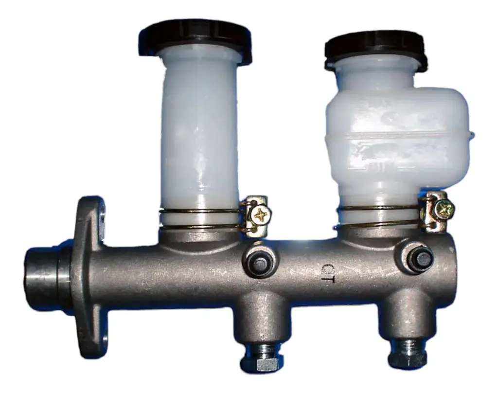 BOMBA FRENO NS 720 81-88 DOBLE 7/8 46010-P08G1